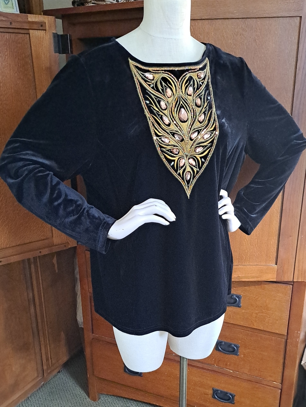 Bob Mackie Wearable Art Black Velvet Embellished Top XL NWT - Picture 4 of 13